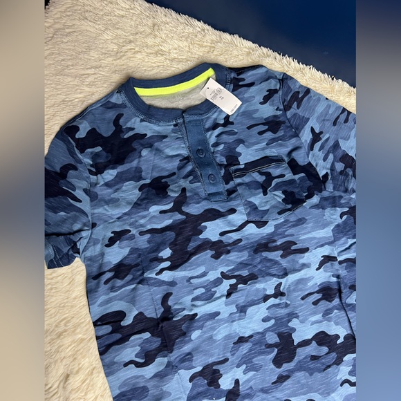 GAP big boys shirt and shorts -blue camouflage NEW - Picture 13 of 15